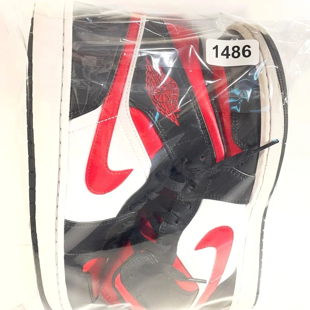 Nike Mens Size 11 Air Jordan 1 Mid Bred Toe Black Red White 554724-079